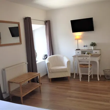 La Batisse Chambres D'hotes Bed & Breakfast