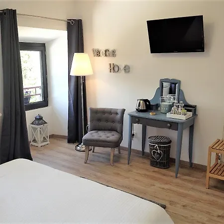 La Batisse Chambres D'hotes Bed & Breakfast
