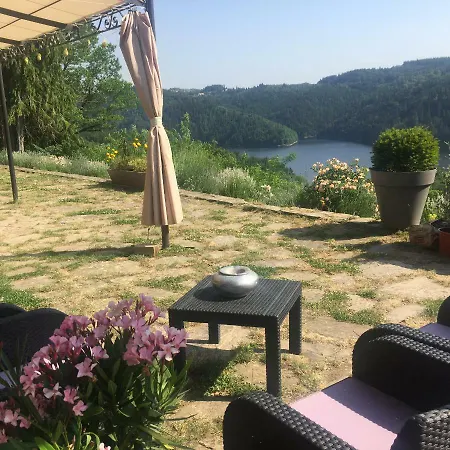 La Batisse Chambres D'hotes Bed & Breakfast Lavastrie